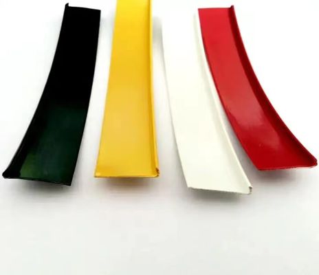 Huruf Kuning Putih Trim Cap Signage Channel Letter Trim Cap